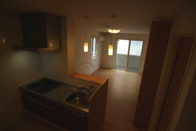 D-room灘北通の居間・リビング