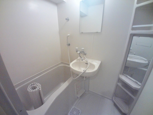 ジョイ福住の浴室