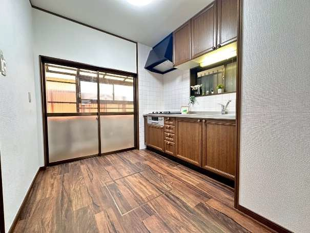 深江本町2丁目貸家のキッチン