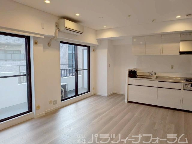 御影城ノ前パークハイムの居間・リビング