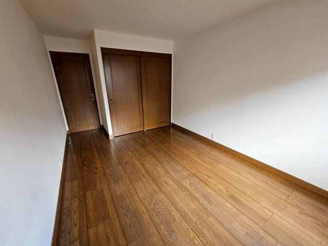 レジデンシャル芦屋の居間・リビング