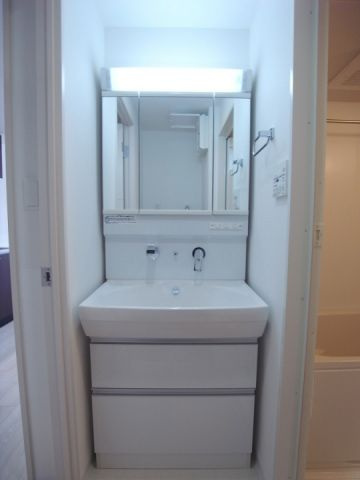 サニーコート神戸下山手の洗面所