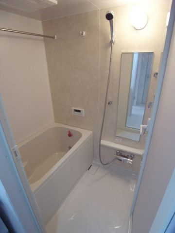 サニーコート神戸下山手の浴室