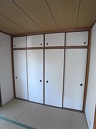 フォルム高羽の和室