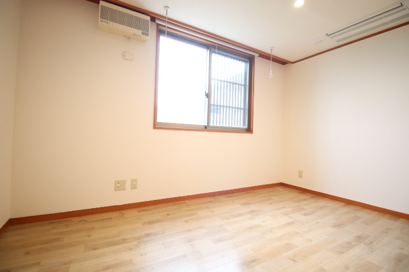 メインステージ芦屋川の居間・リビング