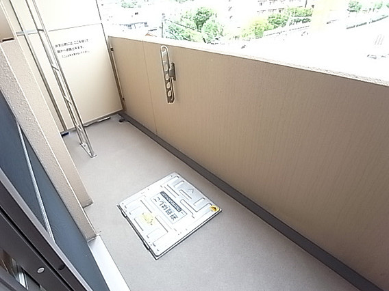 モンテルーチェ甲南のバルコニー