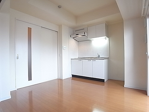 モンテルーチェ甲南の居間・リビング