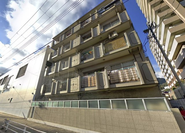 甲南メゾン本山の外観