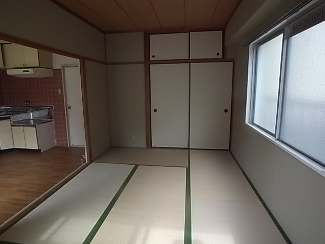 宮崎マンションの和室