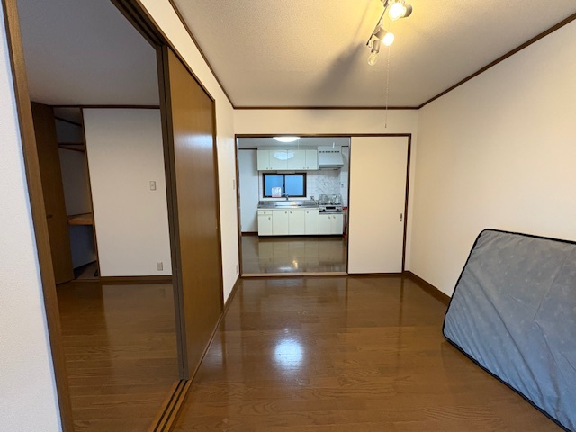 プランドール安田の居間・リビング