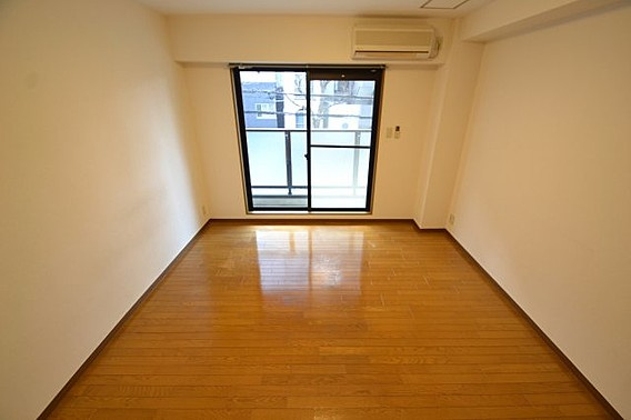 リーベン美幸の居間・リビング