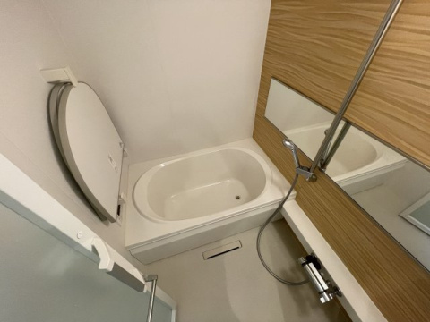 フォレスト香櫨園の浴室