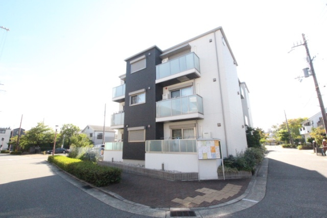 フォレスト香櫨園の外観