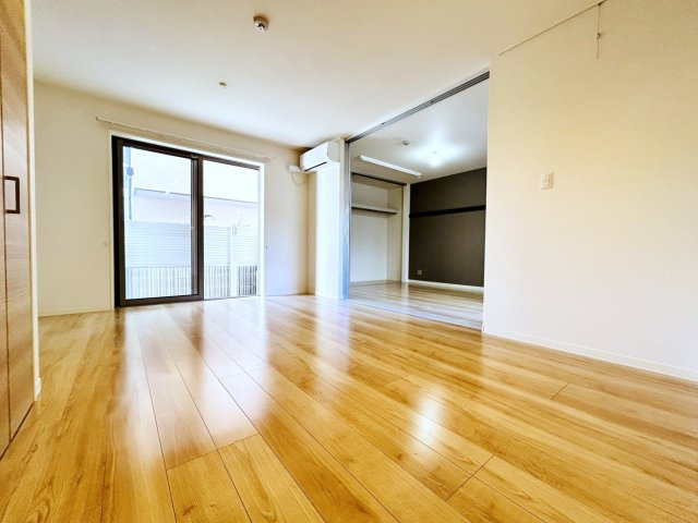 フォレスト香櫨園の居間・リビング