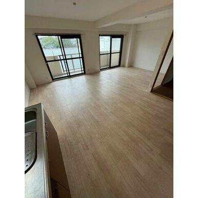 grande苦楽園の居間・リビング