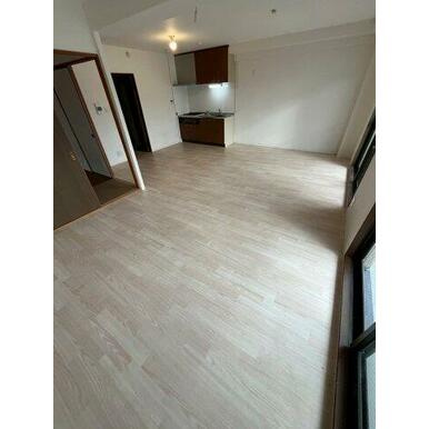 grande苦楽園の居間・リビング