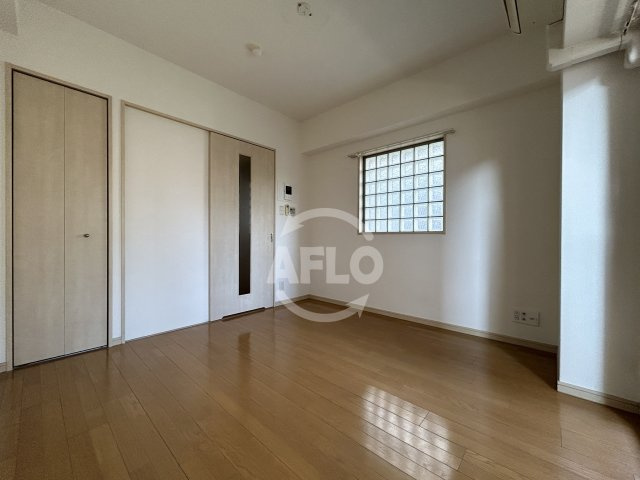 CITY SPIRE靭公園（シティスパイア靭公園　旧：ルナコート江戸堀の居間・リビング|CITY SPIRE靭公園　洋室