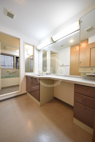 シャルマンフジアニエス本町の独立洗面台|シャルマンフジアニエス本町　独立洗面化粧台