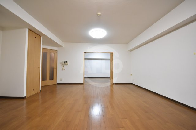 シャルマンフジアニエス本町の居間・リビング|シャルマンフジアニエス本町　リビング・ダイニングスペース