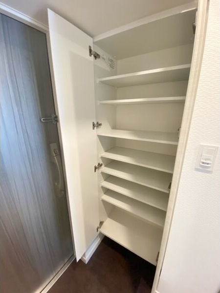 S-RESIDENCE浄心の収納