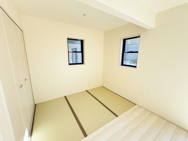 三郷市彦糸１丁目新築戸建の和室|3帖タタミコーナー