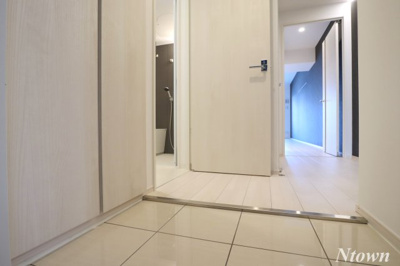 【玄関】 | THE CROSS | シンプルで使いやすい玄関です