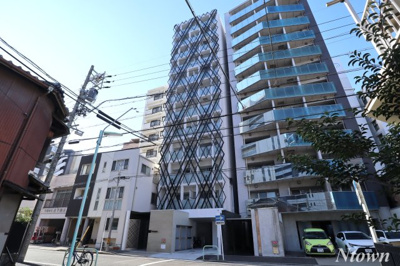 【外観】 | THE CROSS | 外観も気になるポイント