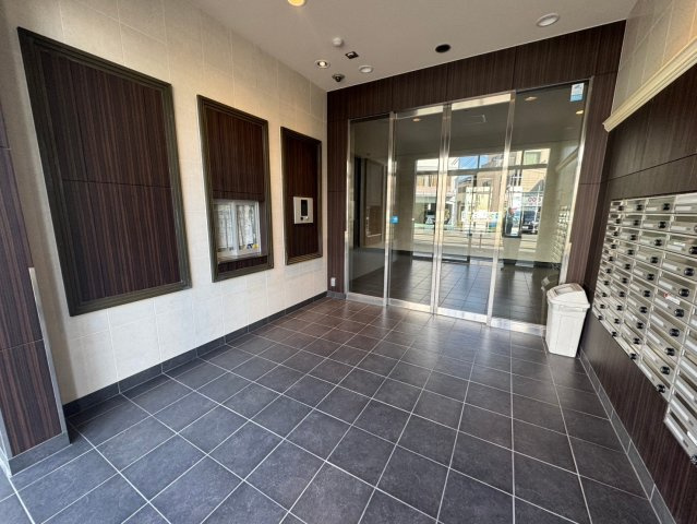 アーバネックス豊中桜塚のエントランス