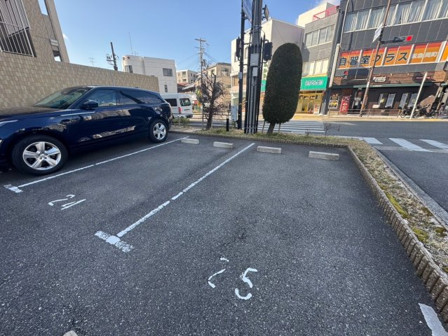 アーバネックス豊中桜塚の駐車場