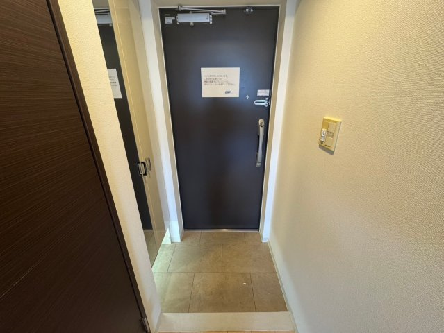 アーバネックス豊中桜塚の玄関