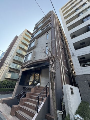 トリニティーハウス三田の外観