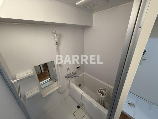 ヨルム稲津の浴室