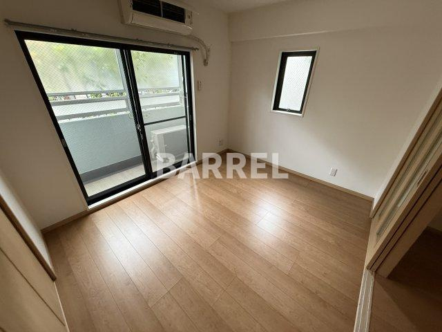 ヨルム稲津の寝室