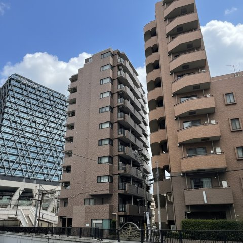 日神パレステージ西池袋の外観