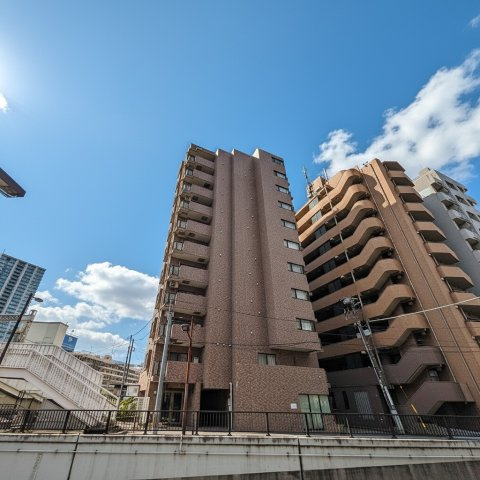 日神パレステージ西池袋の外観