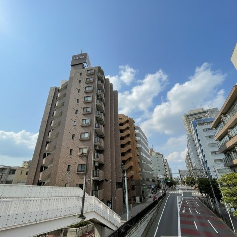 日神パレステージ西池袋の居間・リビング