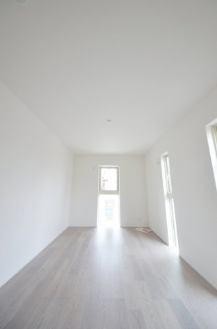 鹿籠2丁目の洋室|全居室収納スペース有、お部屋が広く綺麗に使えます