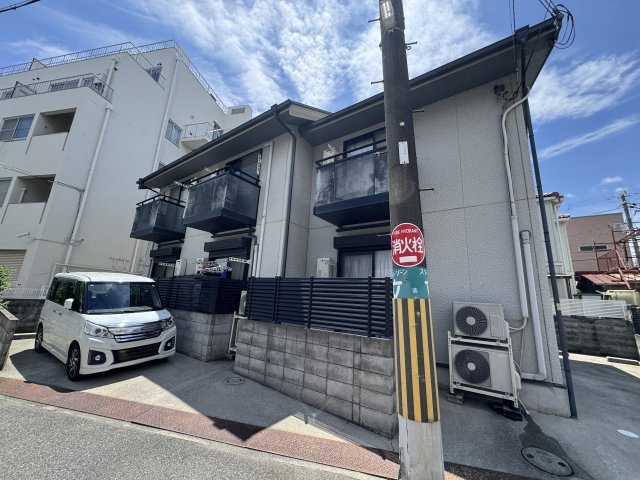 レジデンス服部天神