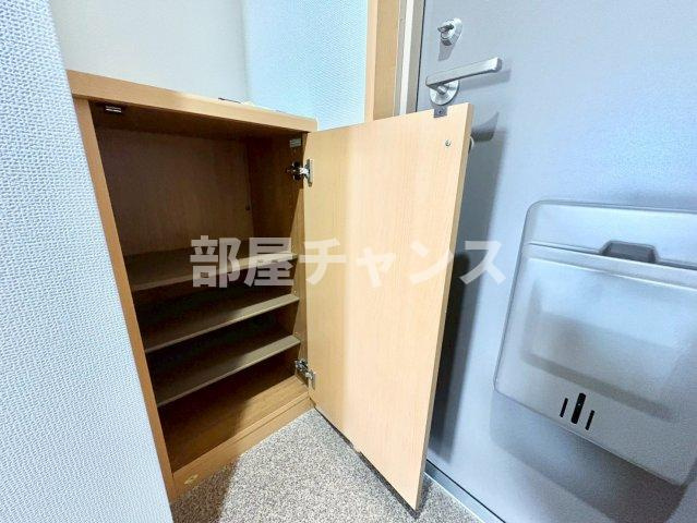カーサ千種Aの収納