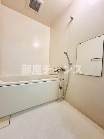 カーサ千種Aの浴室
