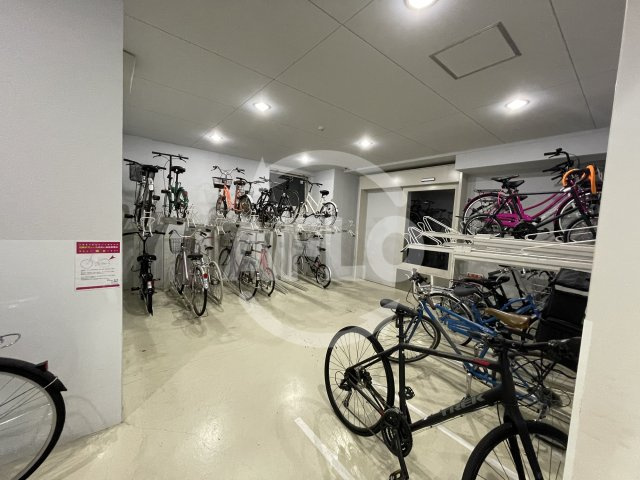 オリエンタル靱本町のその他|オリエンタル靭本町　駐輪場