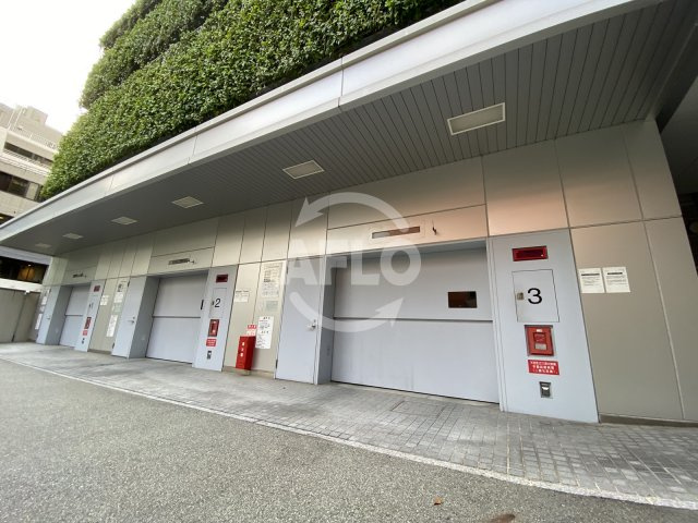 堂島ザ・レジデンスマークタワーの駐車場|堂島ザ・レジデンスマークタワー　駐車場