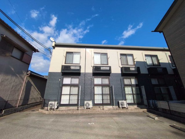 レオパレスきたじま３番館の外観