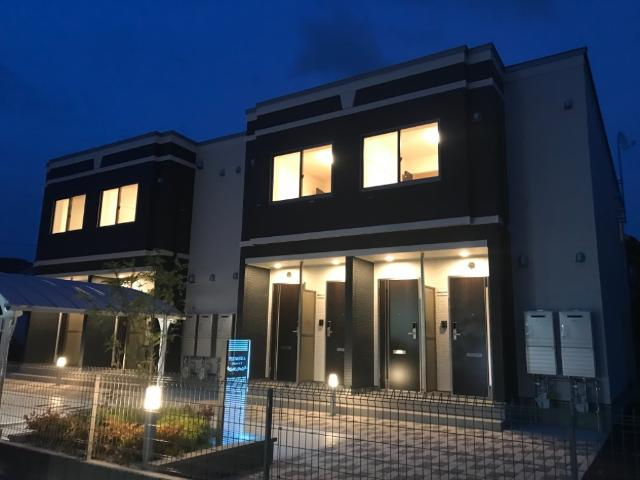 プルメリアの外観|外観写真（夜）