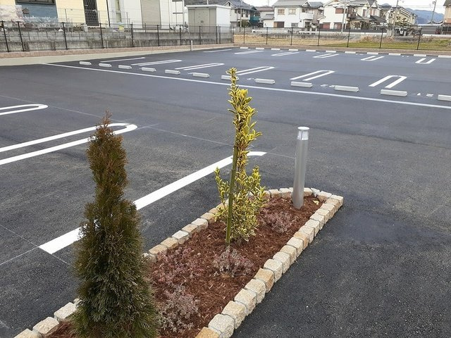 カミーノクラントーノ　ドゥーエの駐車場