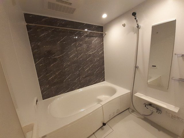 カミーノクラントーノ　ドゥーエの浴室