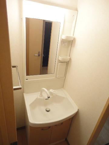 フルハウスＡ棟の洗面所|洗髪洗面化粧台