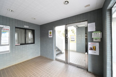 【エントランス】 | スカイコート練馬