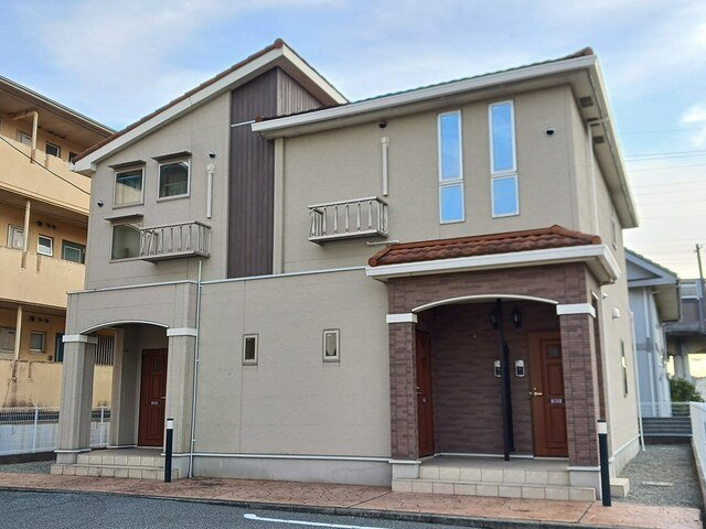 フィオーレ西庄Ｂ