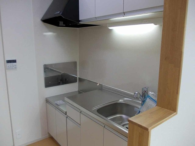 フィオーレ西庄Ｂのキッチン